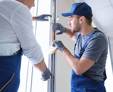 glass repair experts in Melbourne, FL