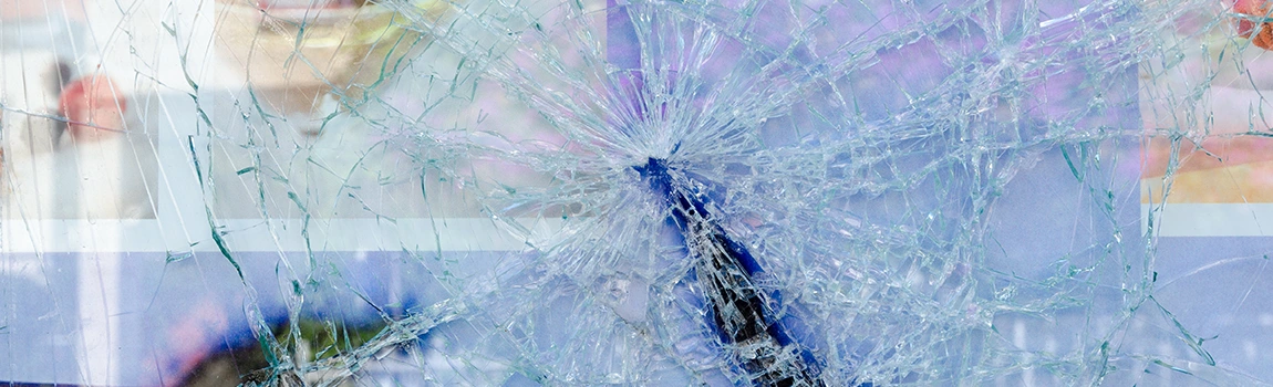 Window Broken Glass Repair in Melbourne, FL